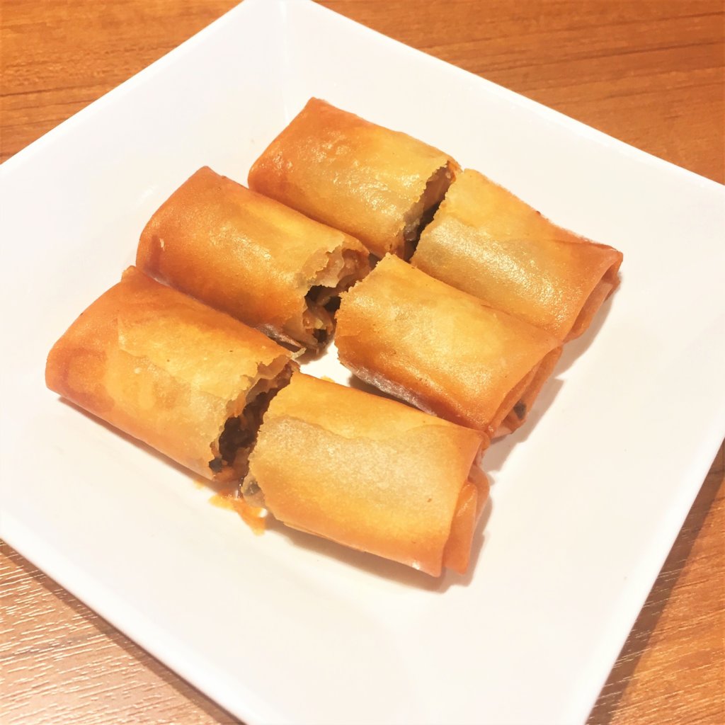 「ティム・ホー・ワン(添好運 / Tim Ho Wan)」の「キノコと筍の揚げ春巻(580円)」