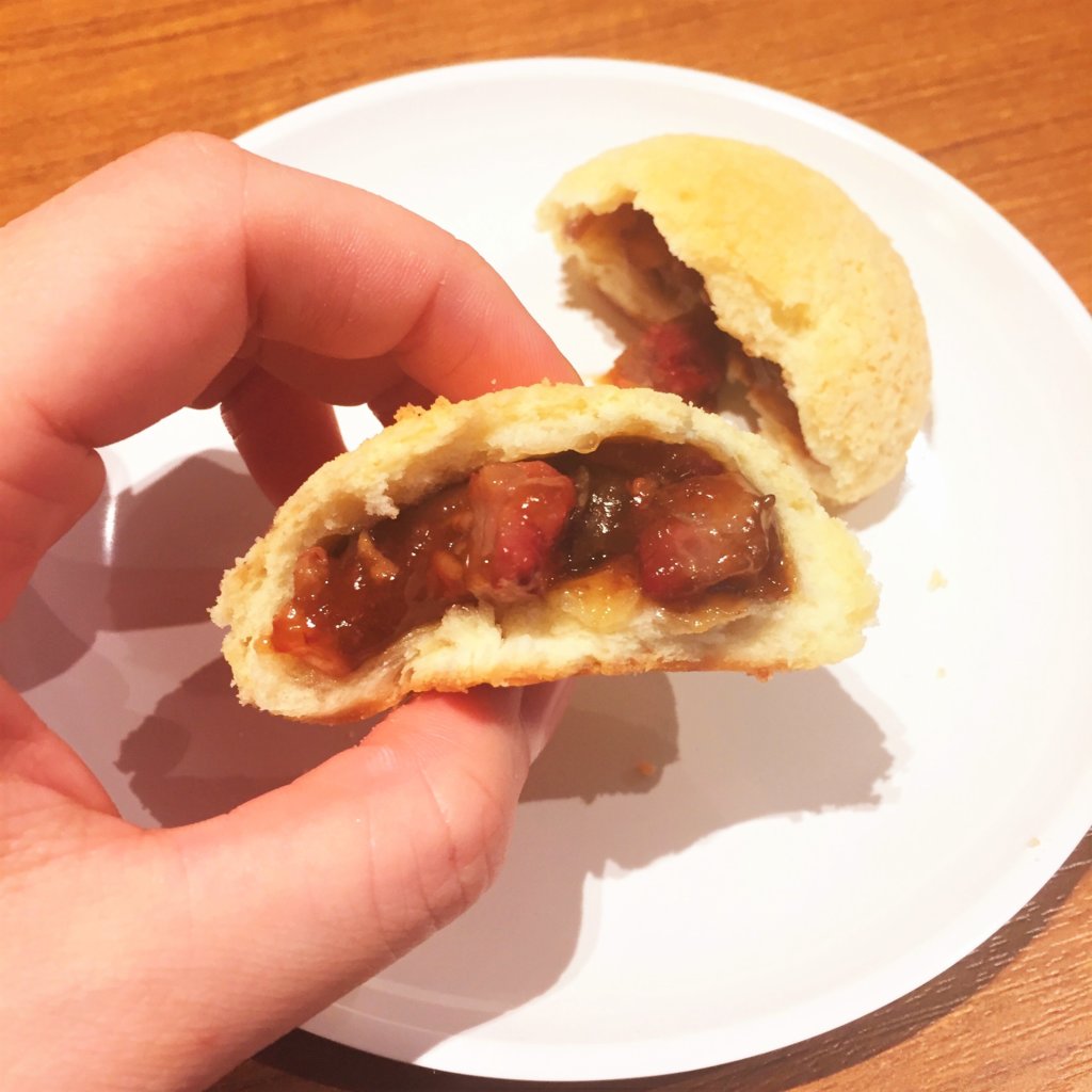 「ティム・ホー・ワン(添好運 / Tim Ho Wan)」の「ベイクドチャーシューバオ(580円)」