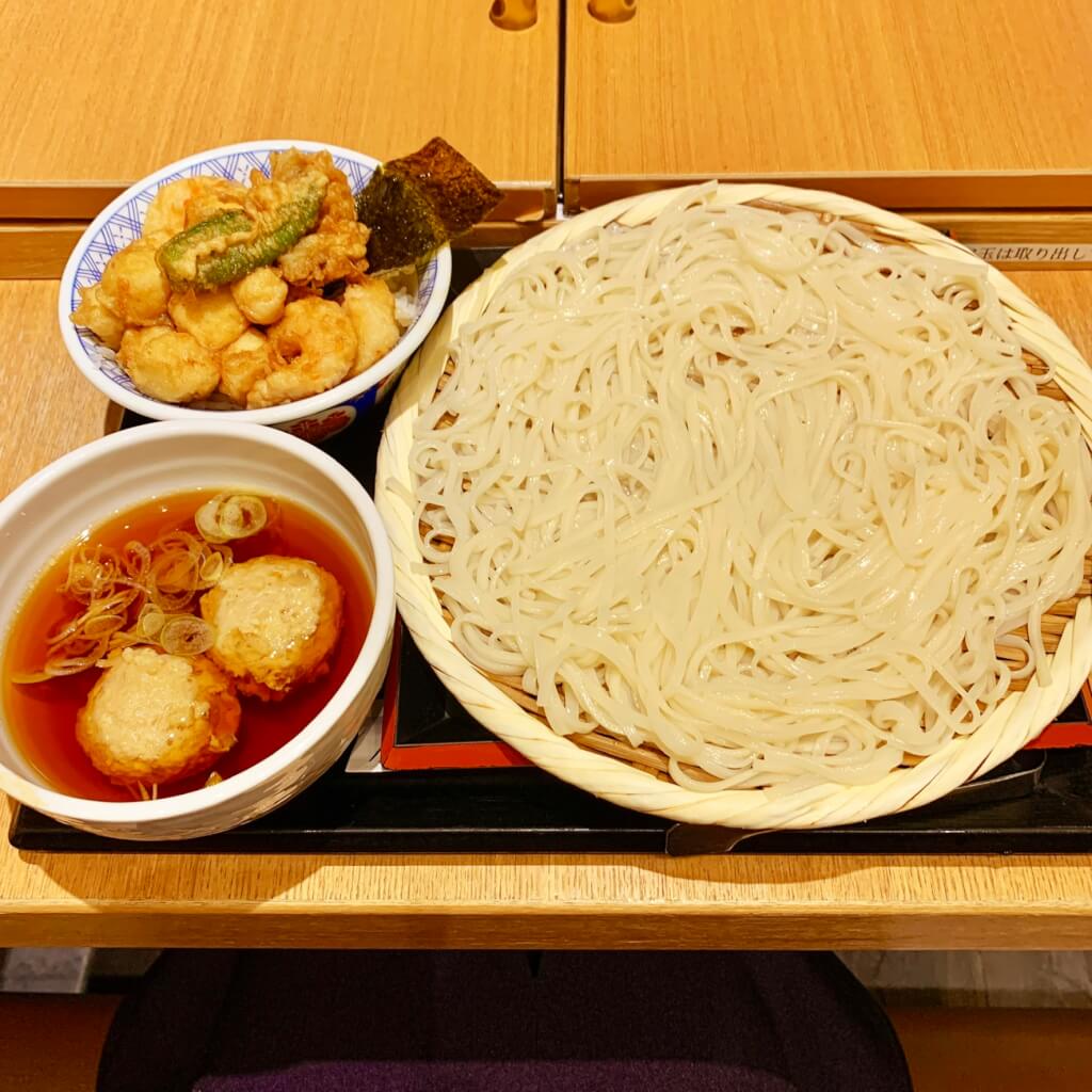 日本橋グルメ うどん 稲庭うどんとめし 金子半之助 コレド室町店 稲庭うどんと天ばらめしが美味しい Cocoの銀座 新橋グルメ